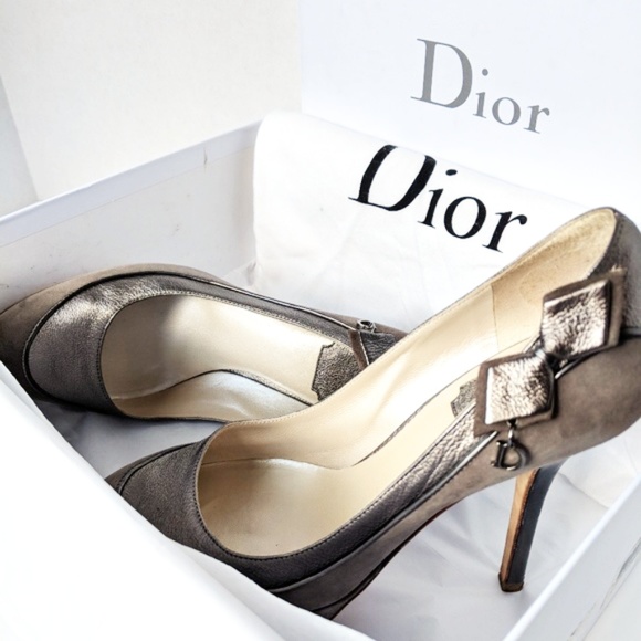 Dior Metallic Suede Pumps with Charm - Picture 1 of 8